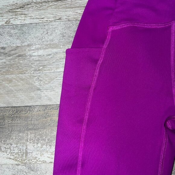 NWT Beyond Yoga Powerbeyond Strive High Waist Pocket Midi Legging Purple Size XS - Picture 9 of 11